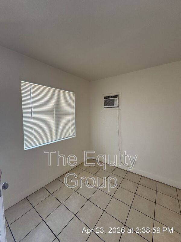 Apartment for rent at 340 S Blackstone St #D, Tulare, CA 93274