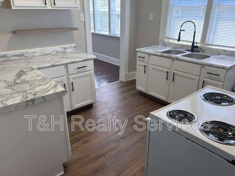 Apartment for rent at 3130 N Park Ave, Indianapolis, IN 46205