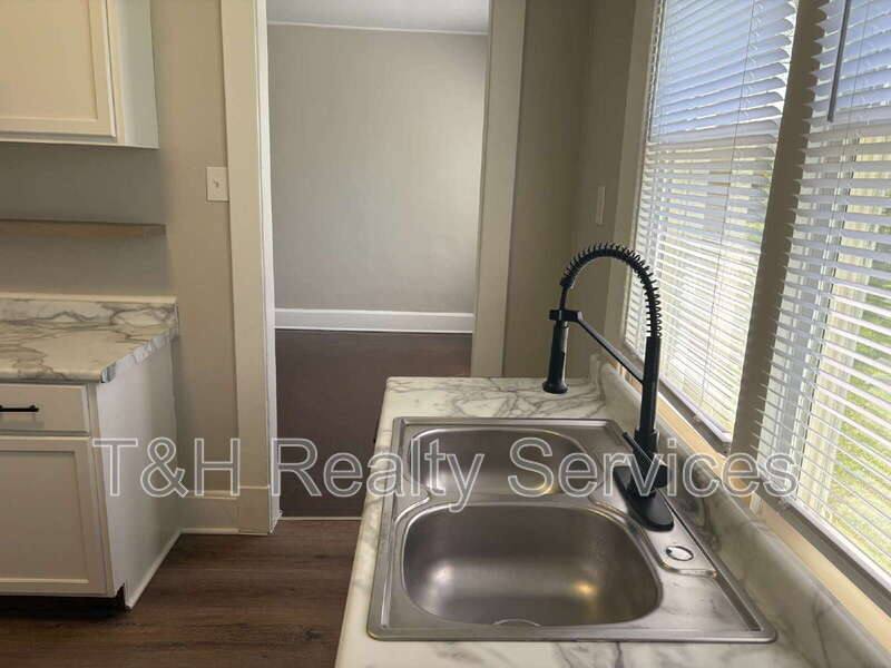 Apartment for rent at 3130 N Park Ave, Indianapolis, IN 46205