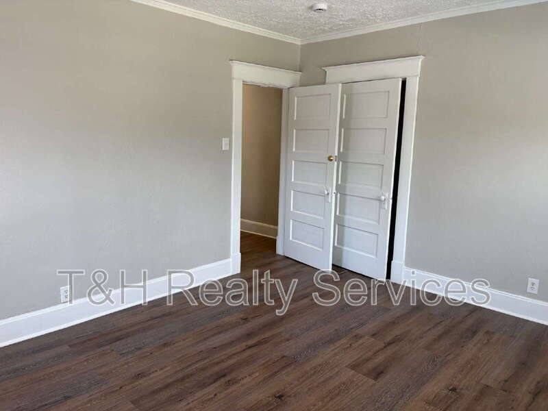 Apartment for rent at 3130 N Park Ave, Indianapolis, IN 46205