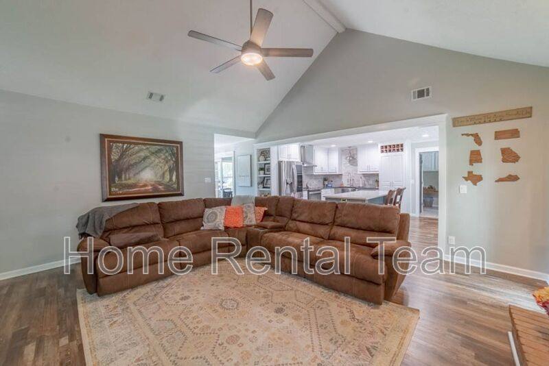 House for rent at 12 Cricket Court, Richmond Hill, GA 31324
