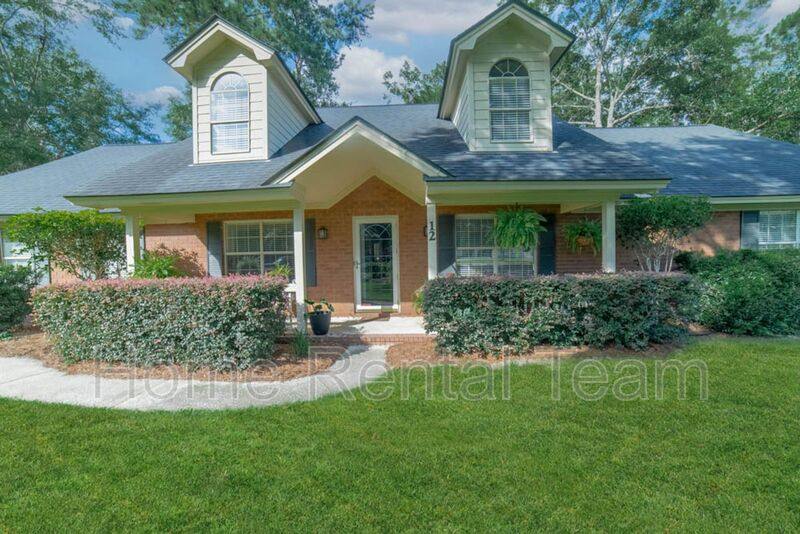 House for rent at 12 Cricket Court, Richmond Hill, GA 31324