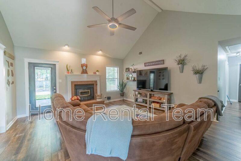 House for rent at 12 Cricket Court, Richmond Hill, GA 31324