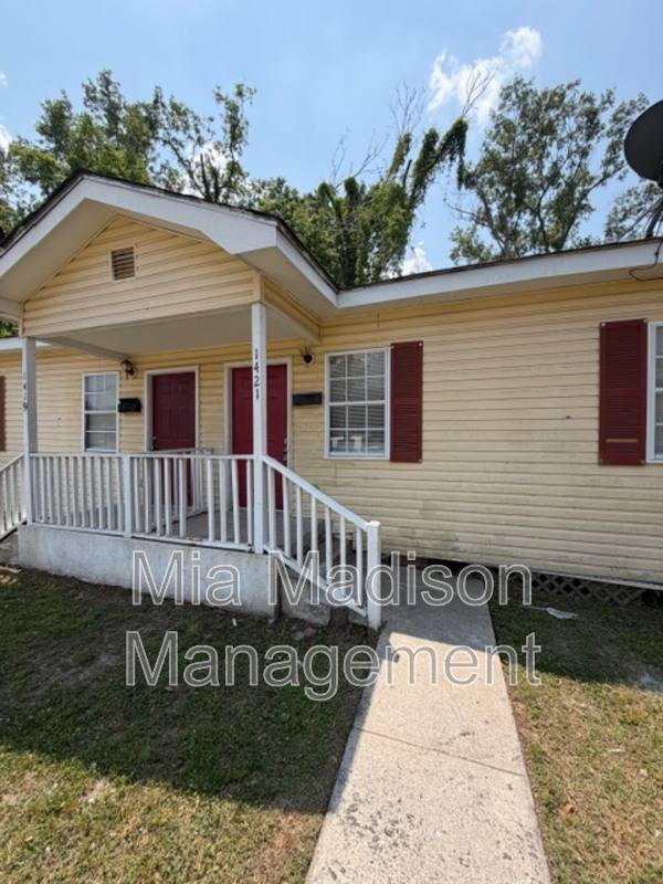 Apartment for rent at 1421 Richards St, Savannah, GA 31415