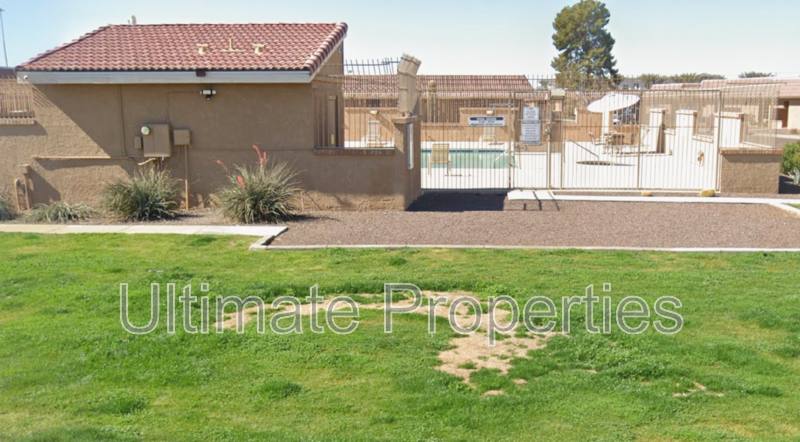 House for rent at 409 W Pontiac Dr #3, Phoenix, AZ 85027