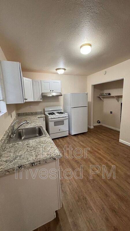 House for rent at 24615 Birch St, Willits, CA 95490