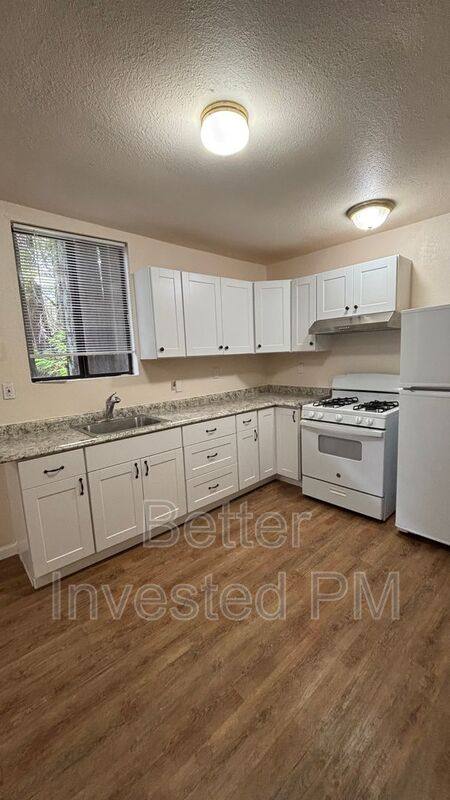 House for rent at 24615 Birch St, Willits, CA 95490