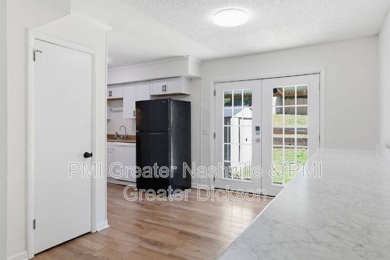 Townhouse for rent at 704 McPherson Dr, Nashville, TN 37221