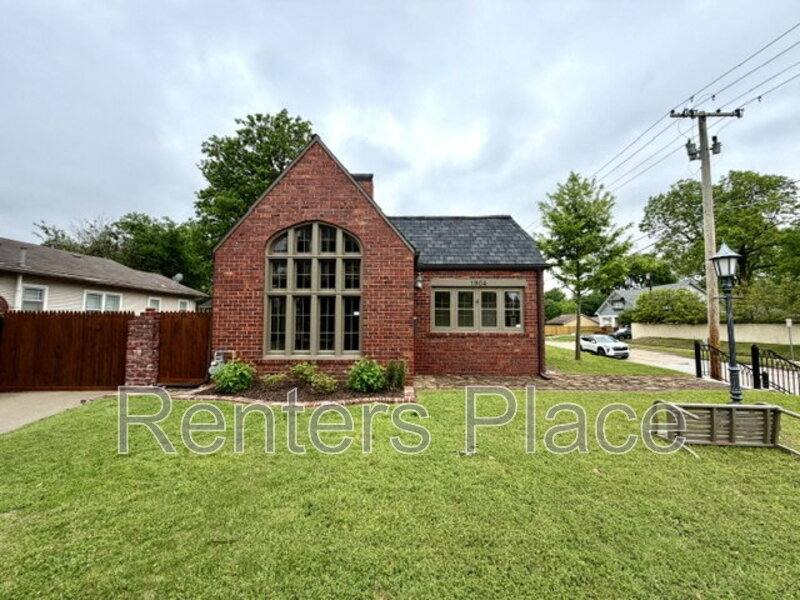 House for rent at 1904 S Yorktown Ave, Tulsa, OK 74104