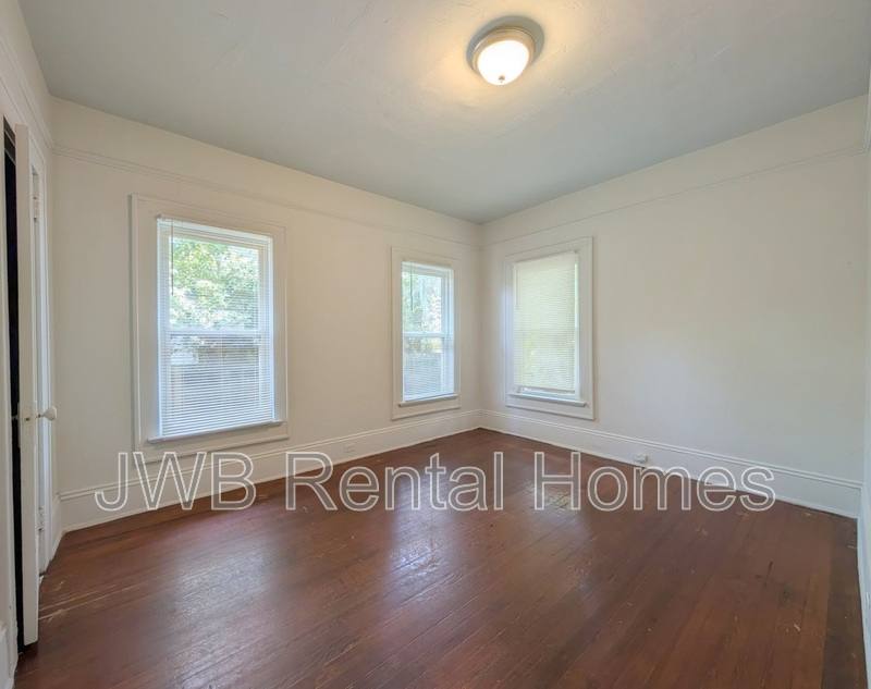 House for rent at 28 33rd St W, Jacksonville, FL 32206