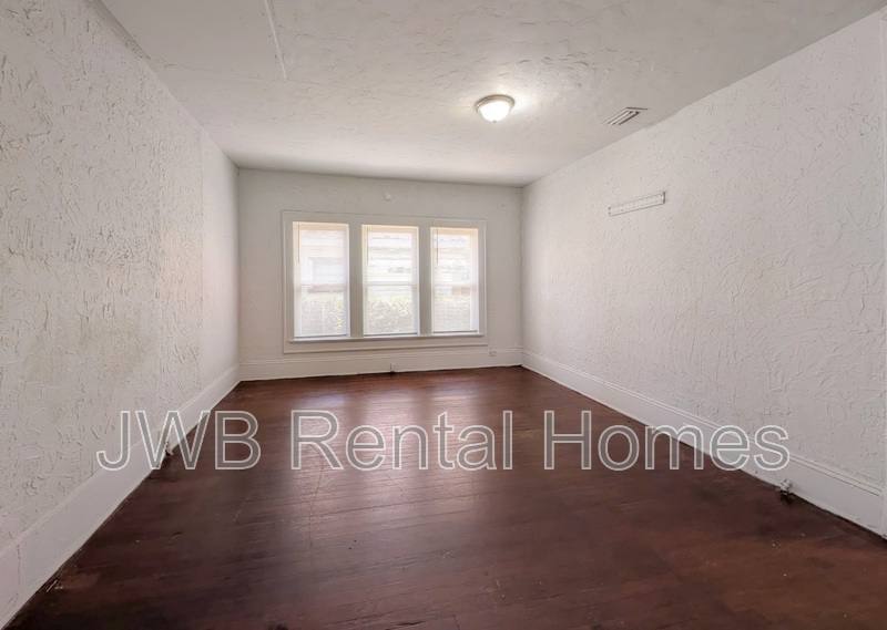 House for rent at 28 33rd St W, Jacksonville, FL 32206