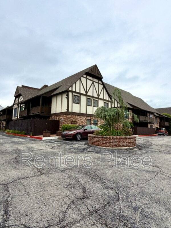House for rent at 2224 S Boston #E223, Tulsa, OK 74114