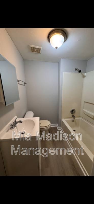 Apartment for rent at 1423 Richards St, Savannah, GA 31415