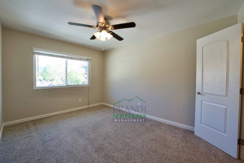 Condo for rent at 1 Oliva Dr #B, Novato, CA 94947