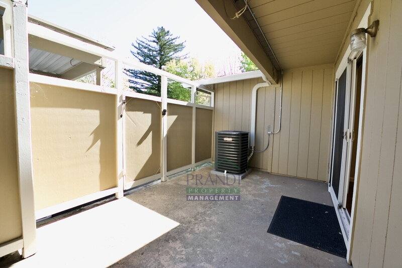 Condo for rent at 1 Oliva Dr #B, Novato, CA 94947