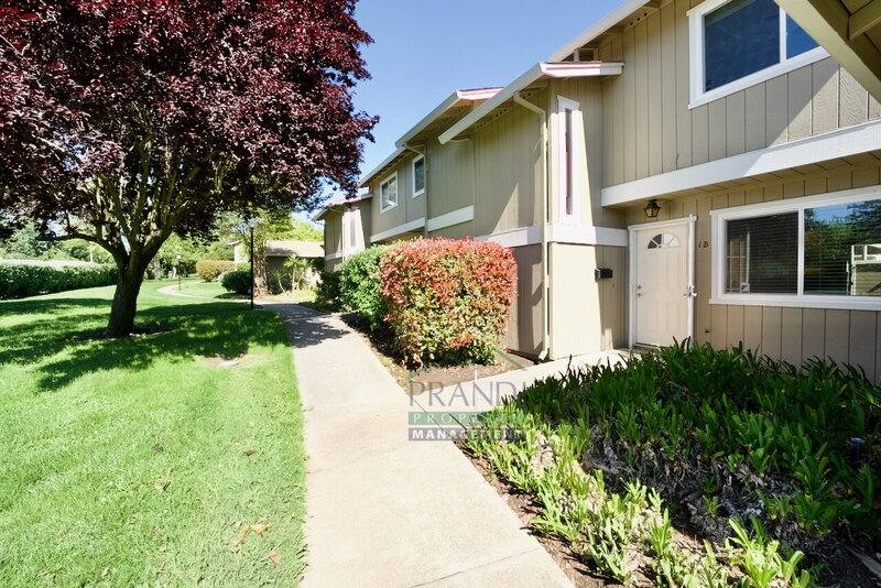Condo for rent at 1 Oliva Dr #B, Novato, CA 94947