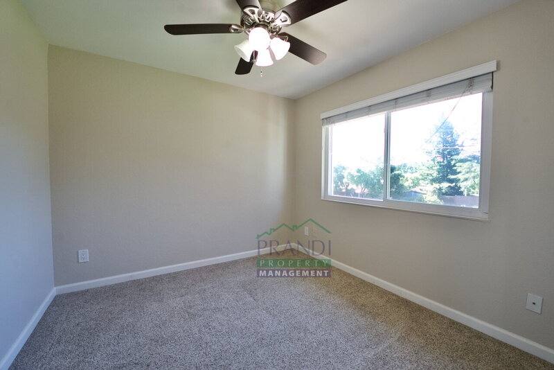 Condo for rent at 1 Oliva Dr #B, Novato, CA 94947