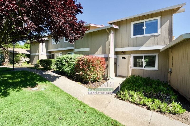 Condo for rent at 1 Oliva Dr #B, Novato, CA 94947