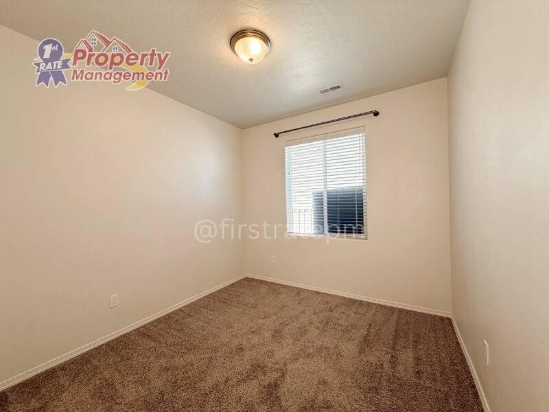 House for rent at 4800 Great Falls Ave, Caldwell, ID 83607