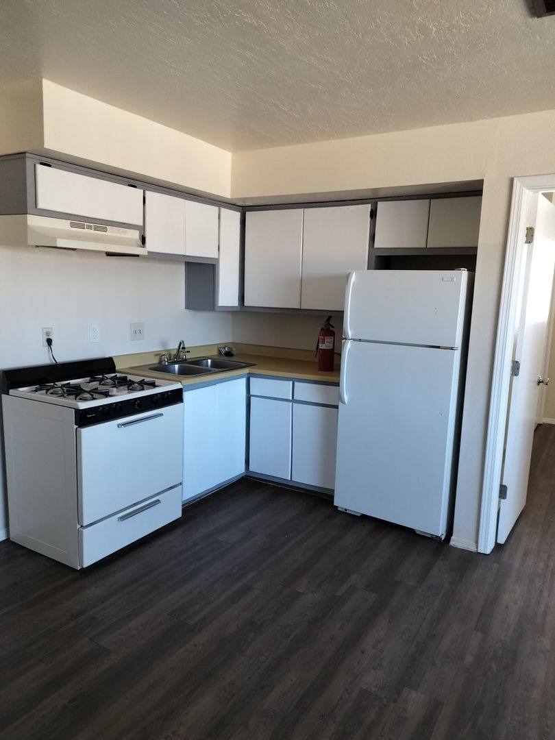 Apartment for rent at 300 La Veta Dr NE, Albuquerque, NM 87108