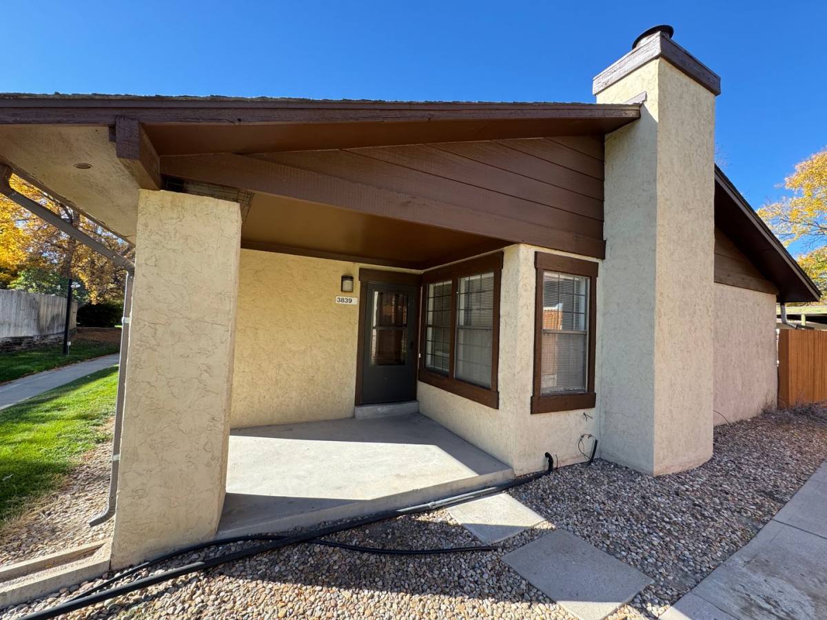 House for rent at 3839 S Evanston St, Aurora, CO 80014
