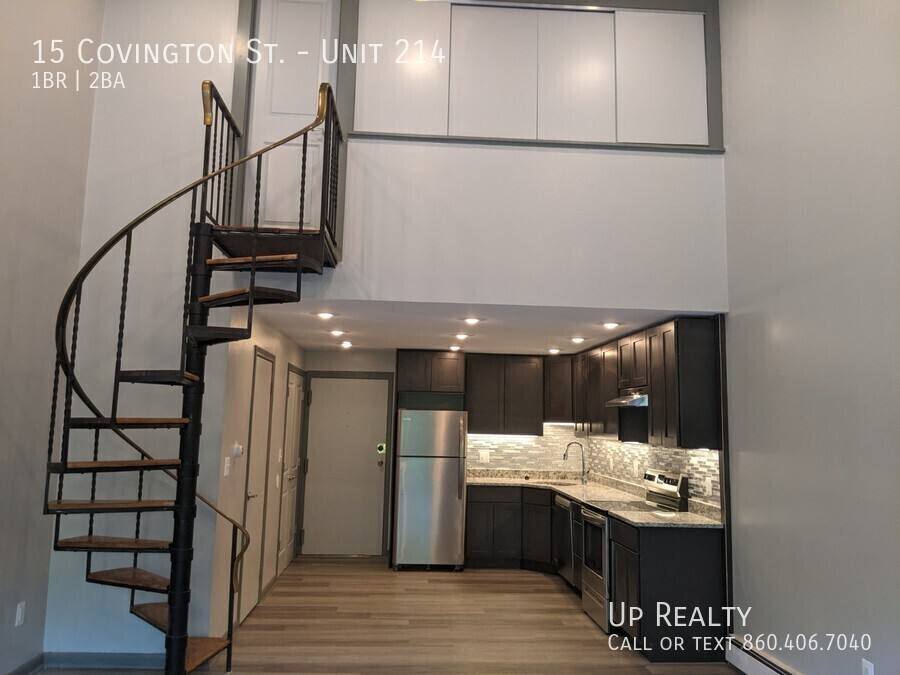 Apartment for rent at 15 Covington St, New Britain, CT 06053