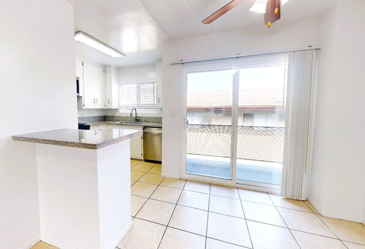 Apartment for rent at 1936 Corning St, Los Angeles, CA 90034