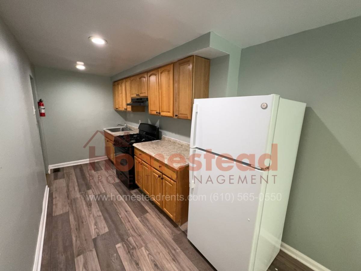 House for rent at 209 Hamilton Ave, Darby, PA 19023