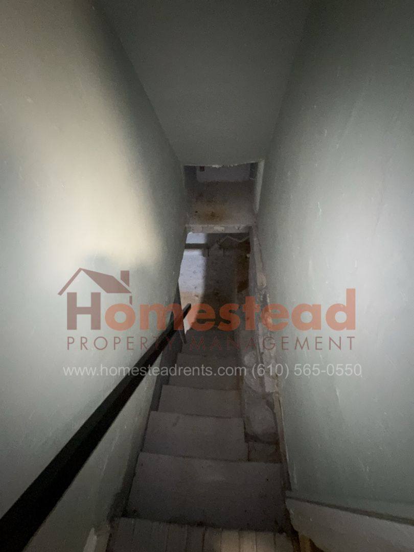 House for rent at 209 Hamilton Ave, Darby, PA 19023