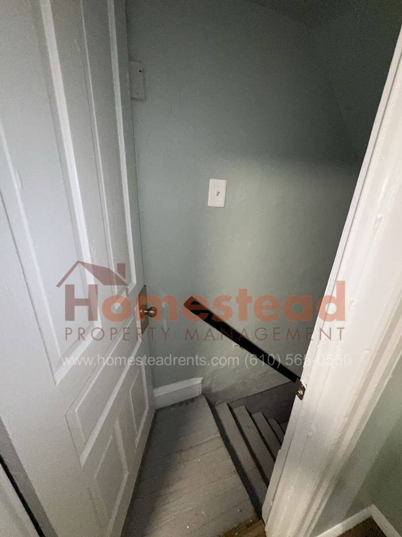 House for rent at 209 Hamilton Ave, Darby, PA 19023