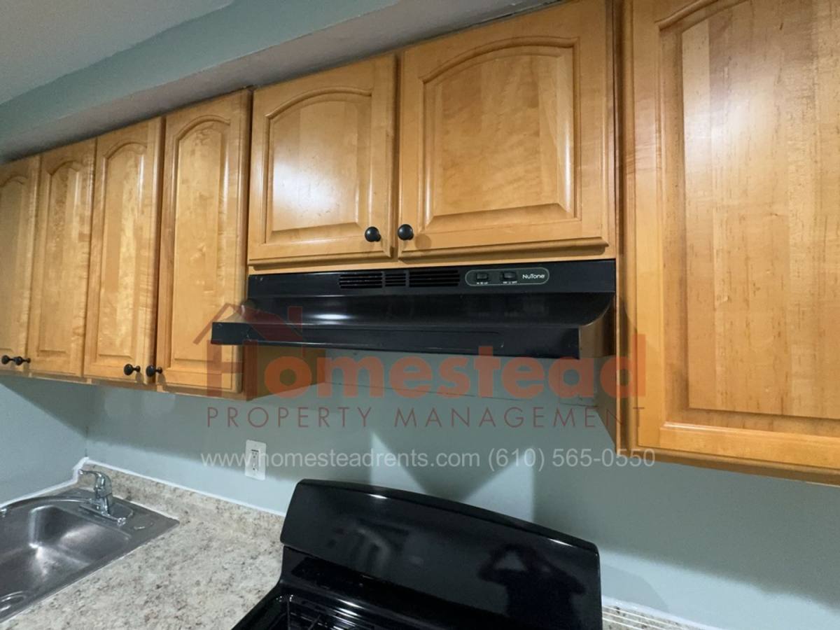 House for rent at 209 Hamilton Ave, Darby, PA 19023
