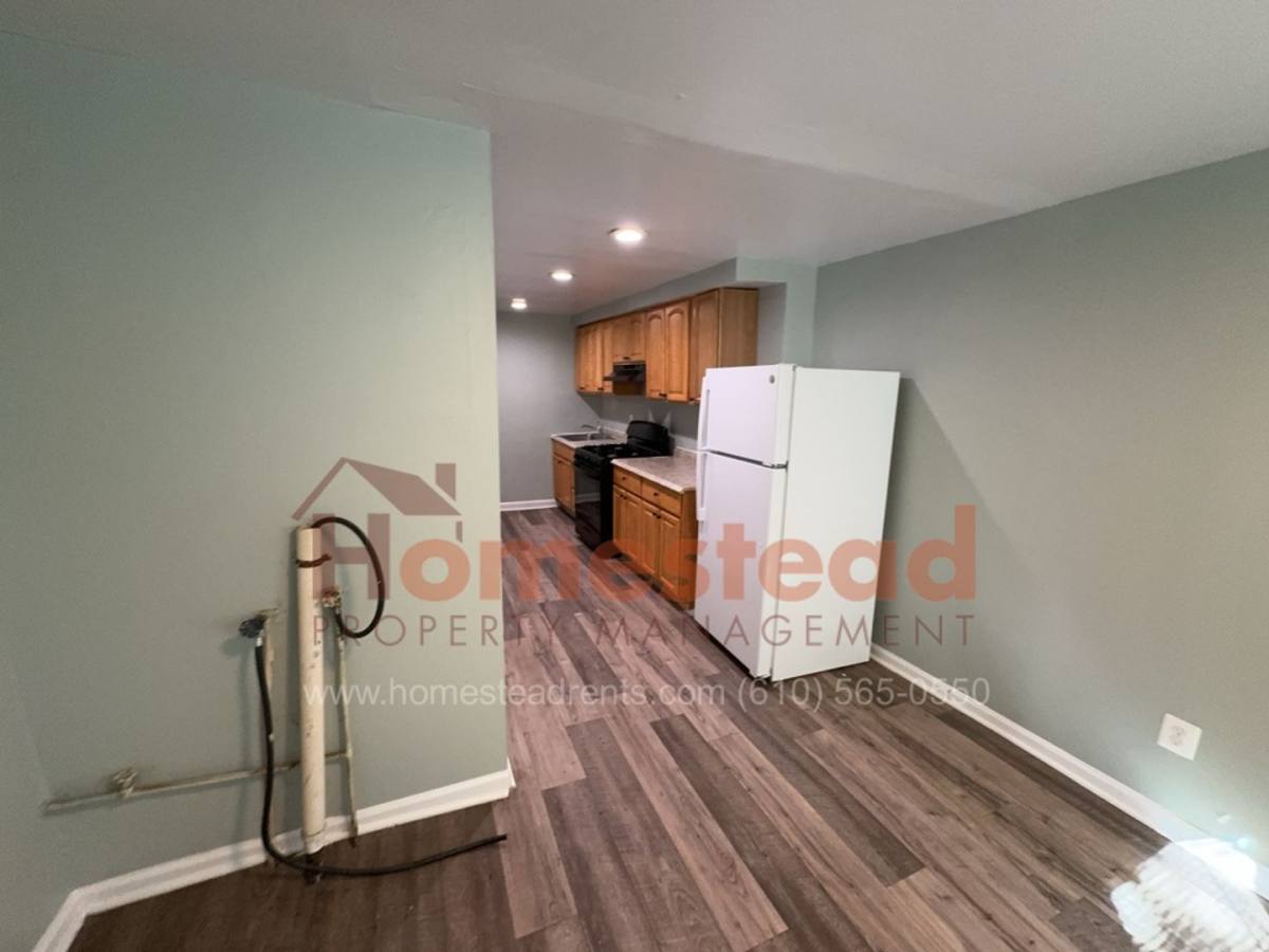 House for rent at 209 Hamilton Ave, Darby, PA 19023
