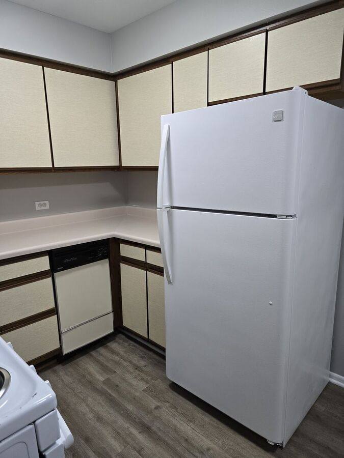 Apartment for rent at 524 S Main St, Wauconda, IL 60084