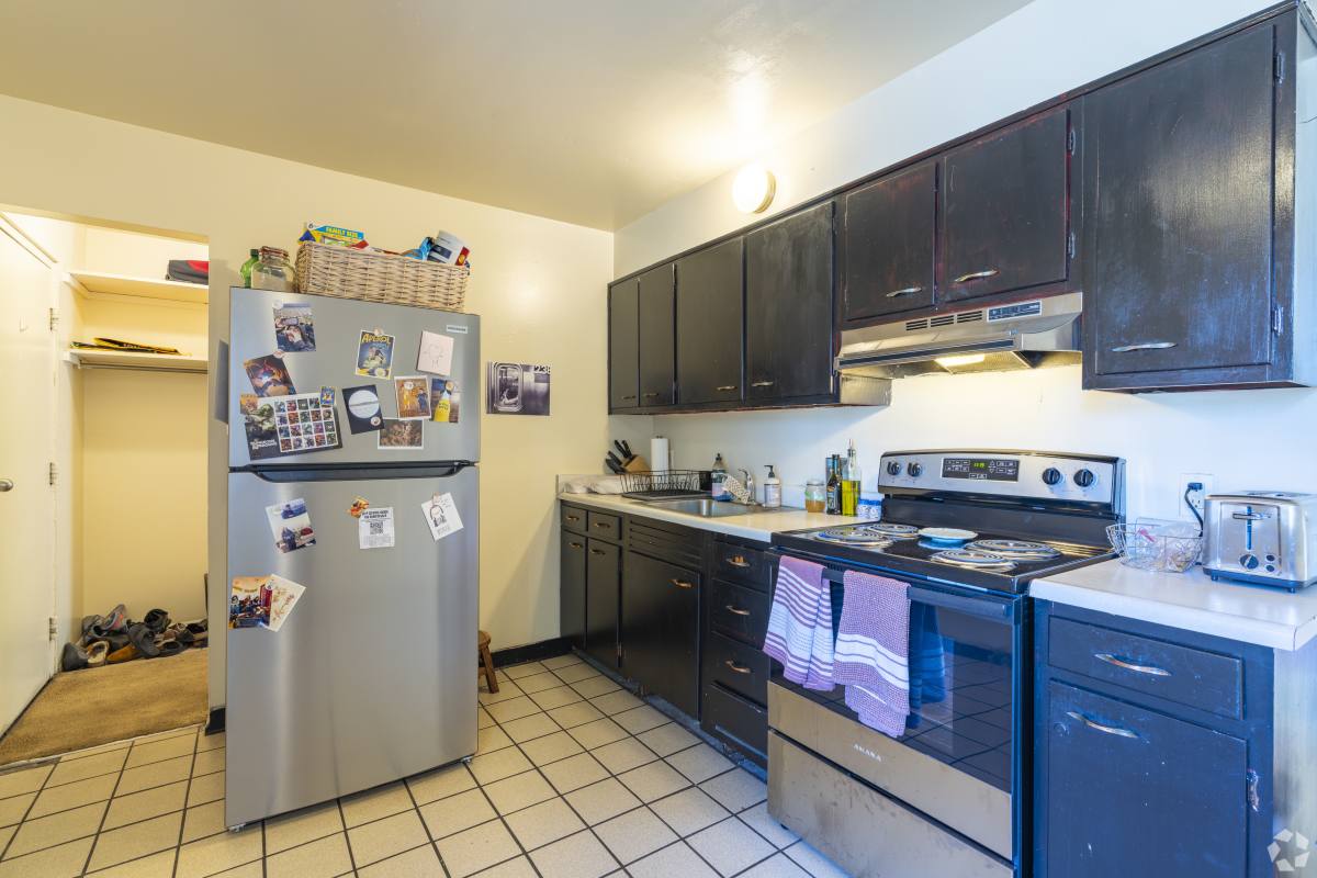 Apartment for rent at 813-819 S Main St, Ann Arbor, MI 48104