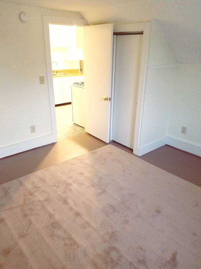 Apartment for rent at 19 Central St, Hudson, MA 01749