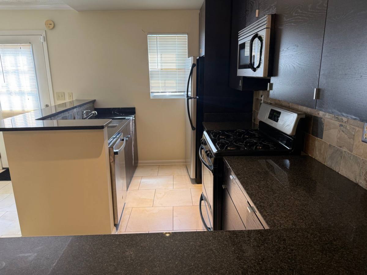 Townhouse for rent at 6741 Trafalgar Square, Norcross, GA 30093