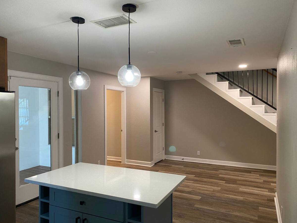 Townhouse for rent at 1514 Betty Jo Dr, Austin, TX 78704