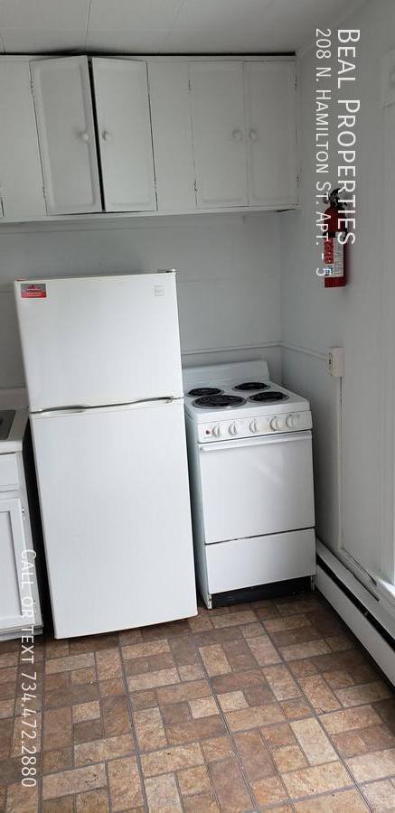 Apartment for rent at 208 N Hamilton St #5, Ypsilanti, MI 48197