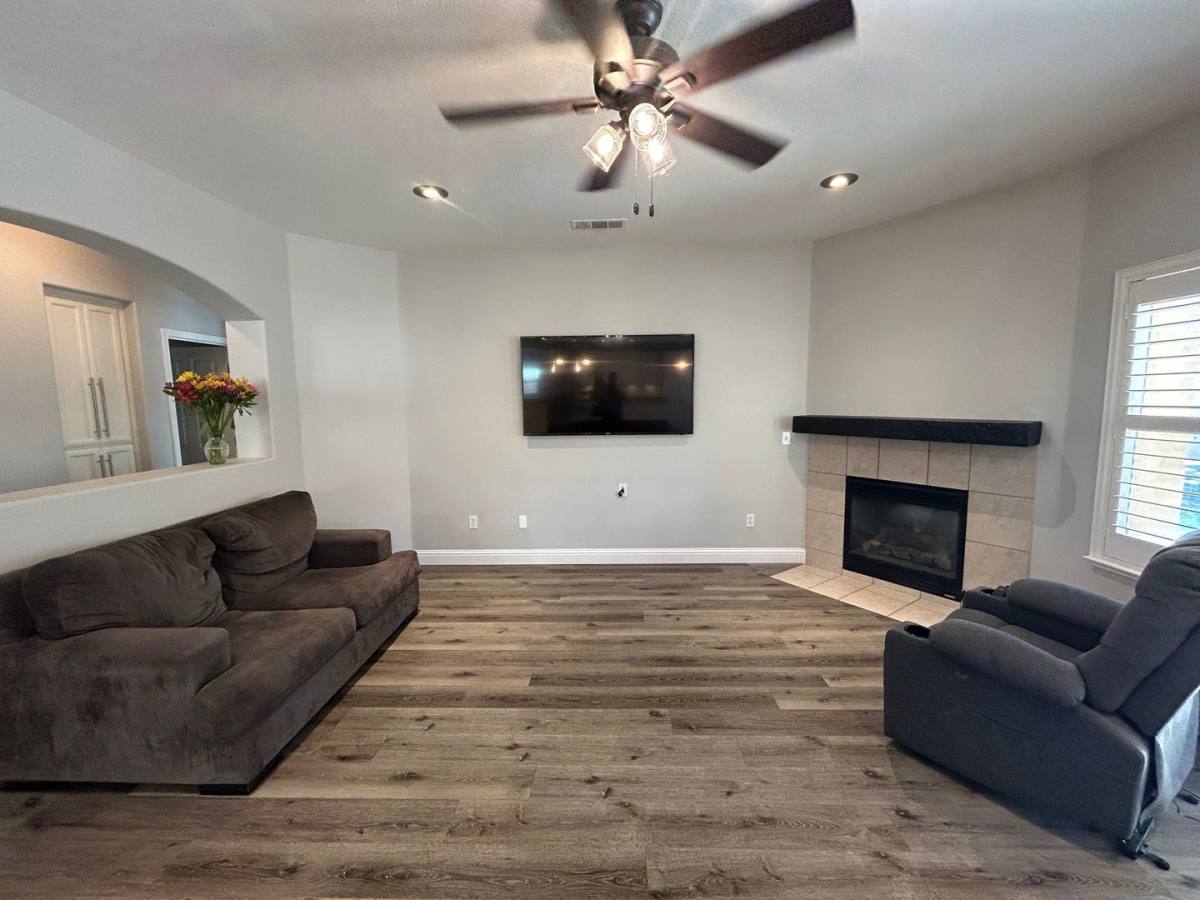 House for rent at 3052 Red Oak Court, Turlock, CA 95382