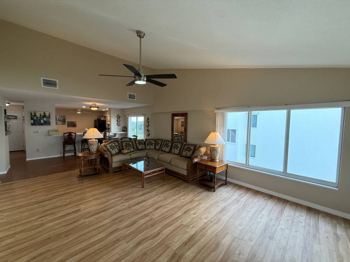 Condo for rent at 1477 Park Beach Circle, Punta Gorda, FL 33950