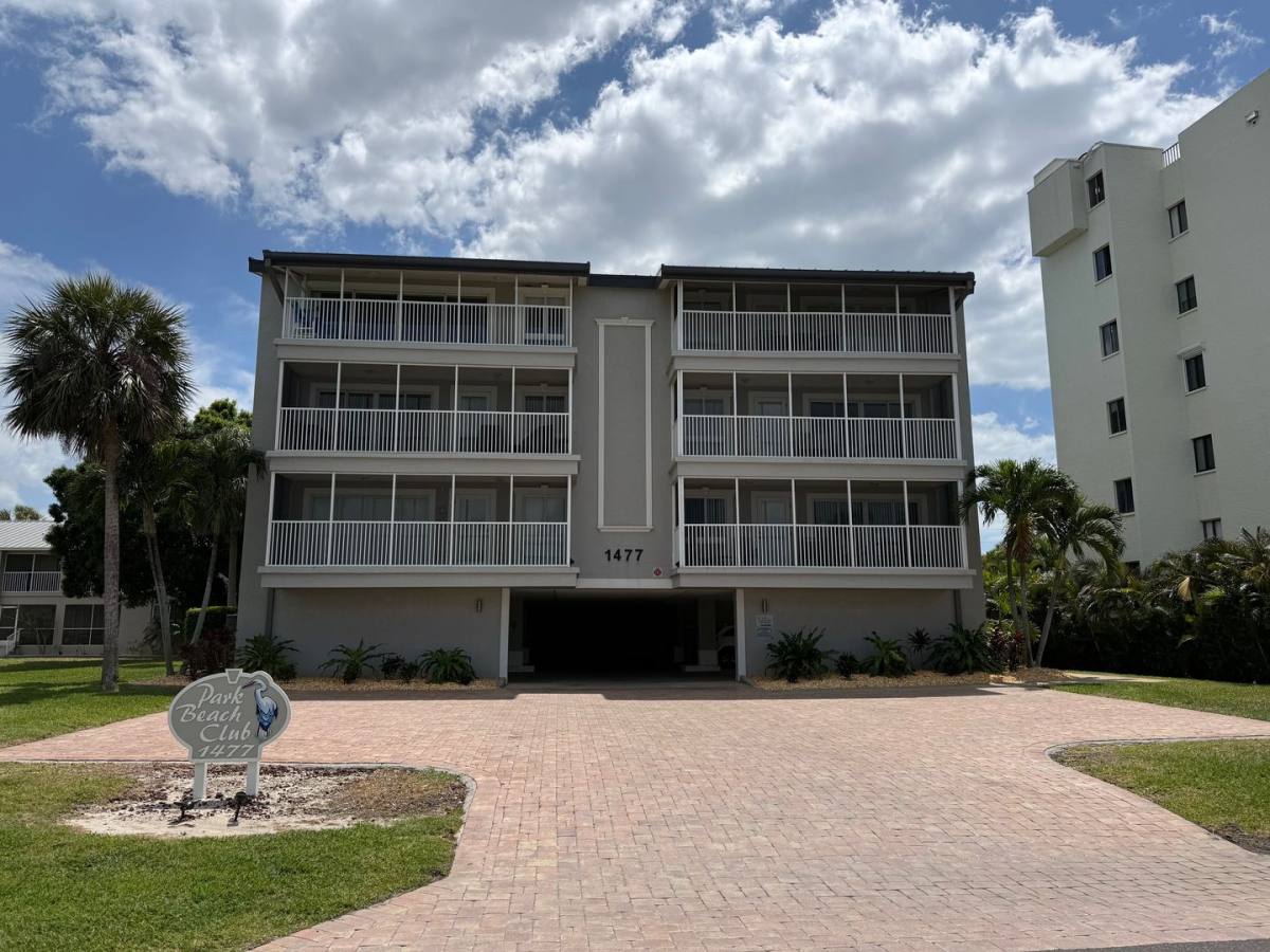 Condo for rent at 1477 Park Beach Circle, Punta Gorda, FL 33950