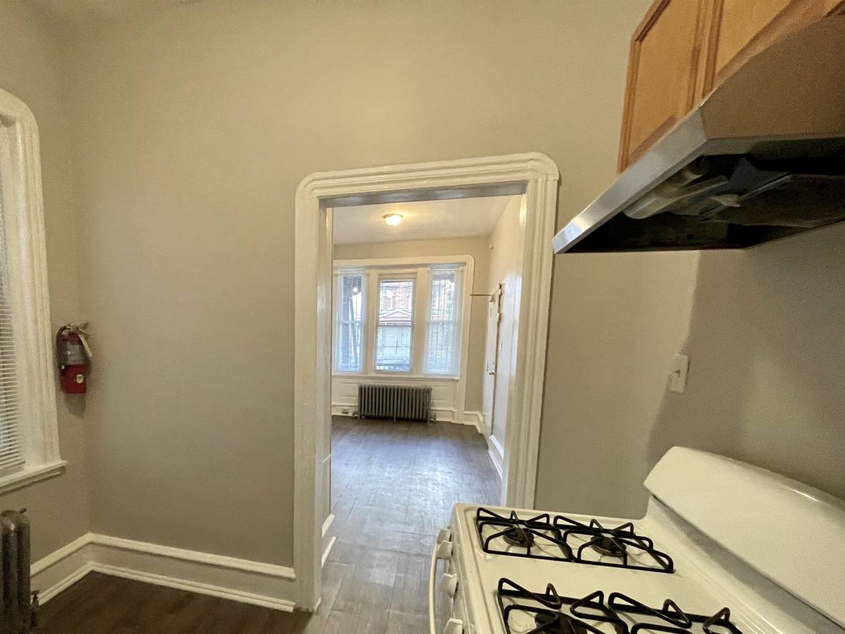 Apartment for rent at 1234 W Allegheny Ave #1F, Philadelphia, PA 19133