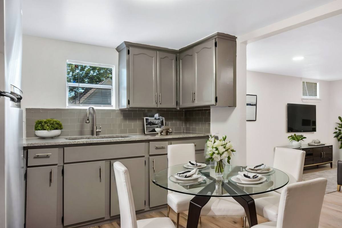Apartment for rent at 107 E 11th St, Kemp, TX 75143