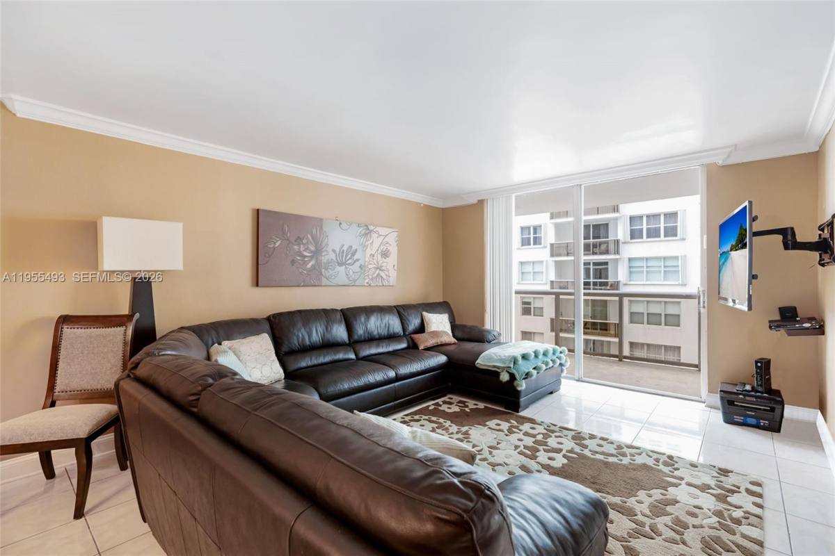 Condo for rent at 6039 Collins Ave #1206, Miami Beach, FL 33140