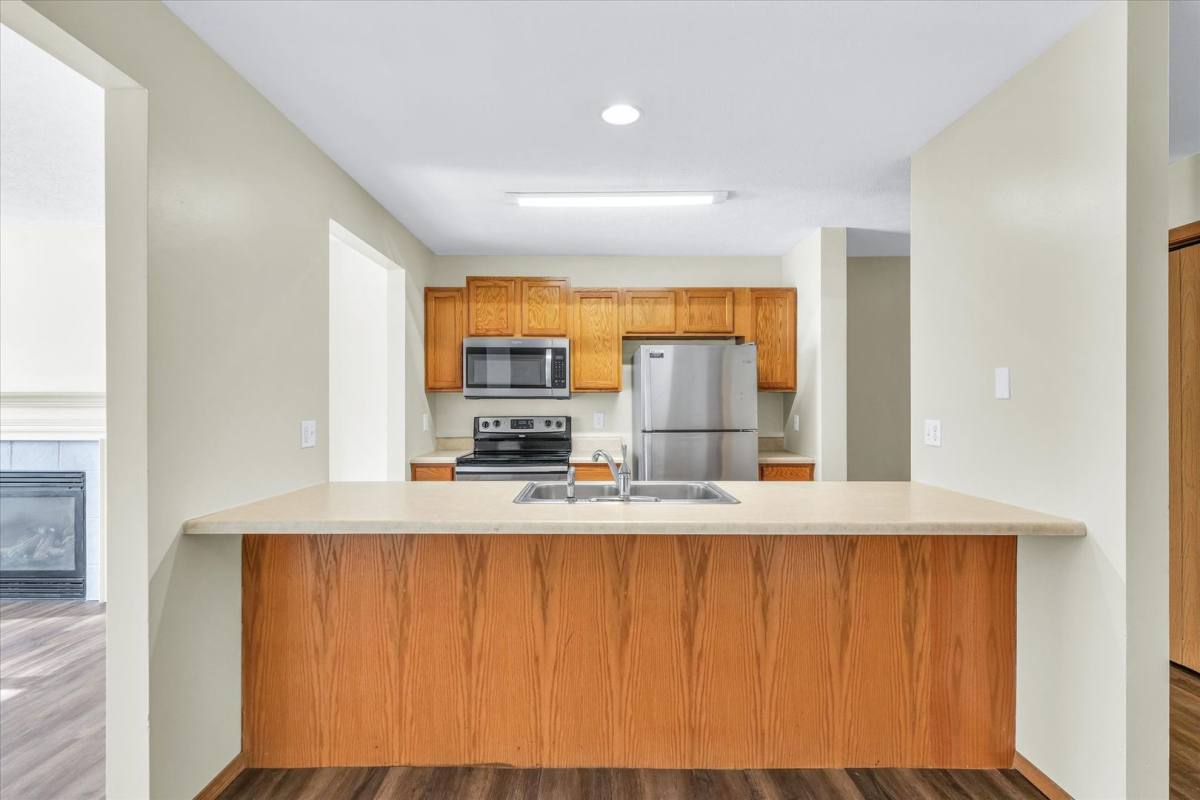 Townhouse for rent at 2735 Rainbow Ave, Bloomington, IL 61704
