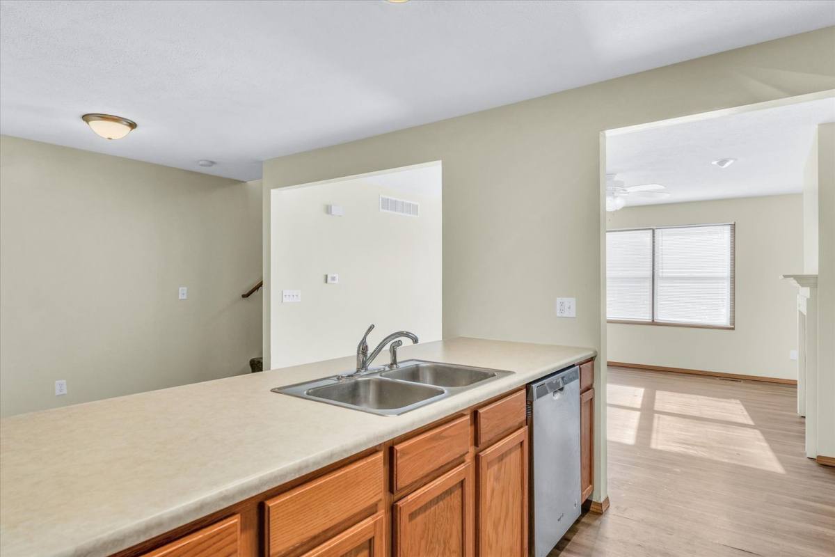 Townhouse for rent at 2735 Rainbow Ave, Bloomington, IL 61704