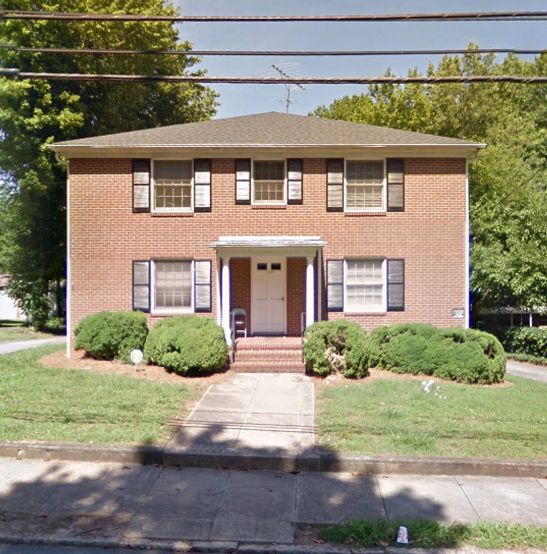 Apartment for rent at 1194 W Fourth St, Winston Salem, NC 27101