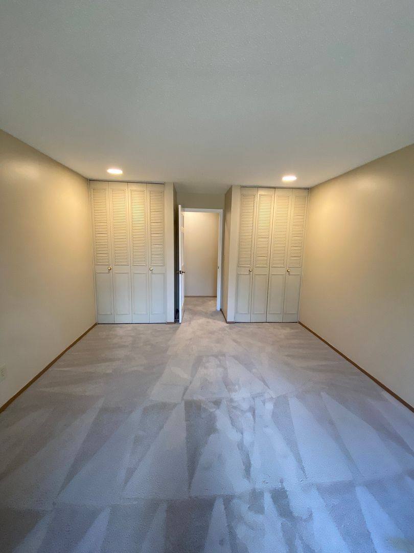 Apartment for rent at 10301 Cedar Lake Rd, Hopkins, MN 55305