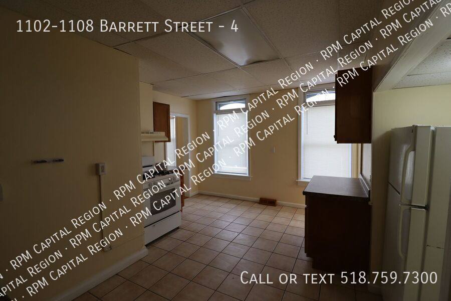 Apartment for rent at 1102-1108 Barrett St #4, Schenectady, NY 12305