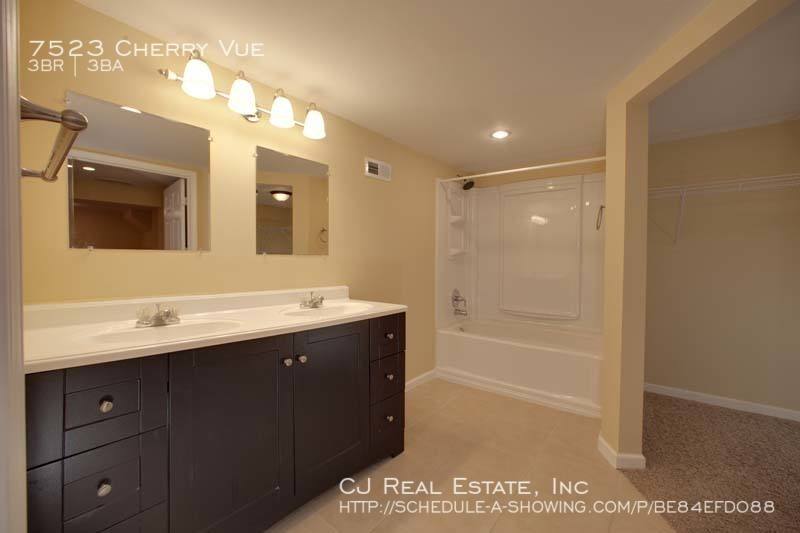 House for rent at 7523 Cherry Vue, Kansas City, MO 64131